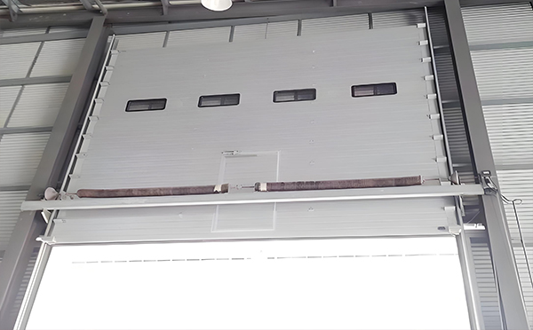 博尔塔拉工业滑升门