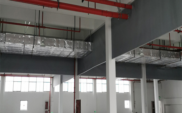 博尔塔拉挡烟垂壁防火玻璃厚度要求