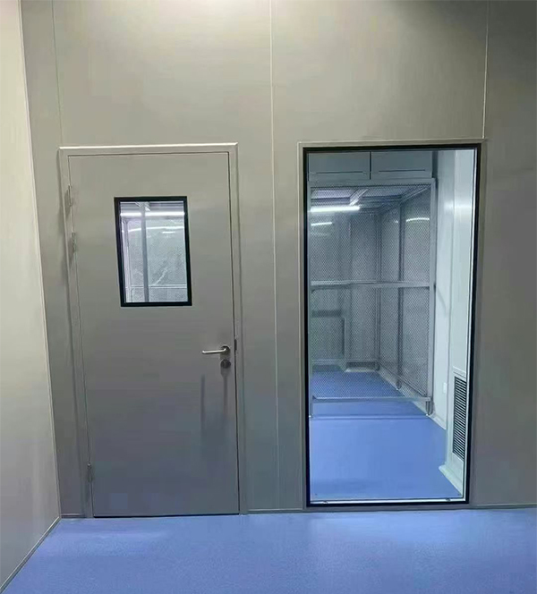 学校教学楼完成博尔塔拉防火门标准化安装 学校教学楼完成博尔塔拉防火门标准化安装